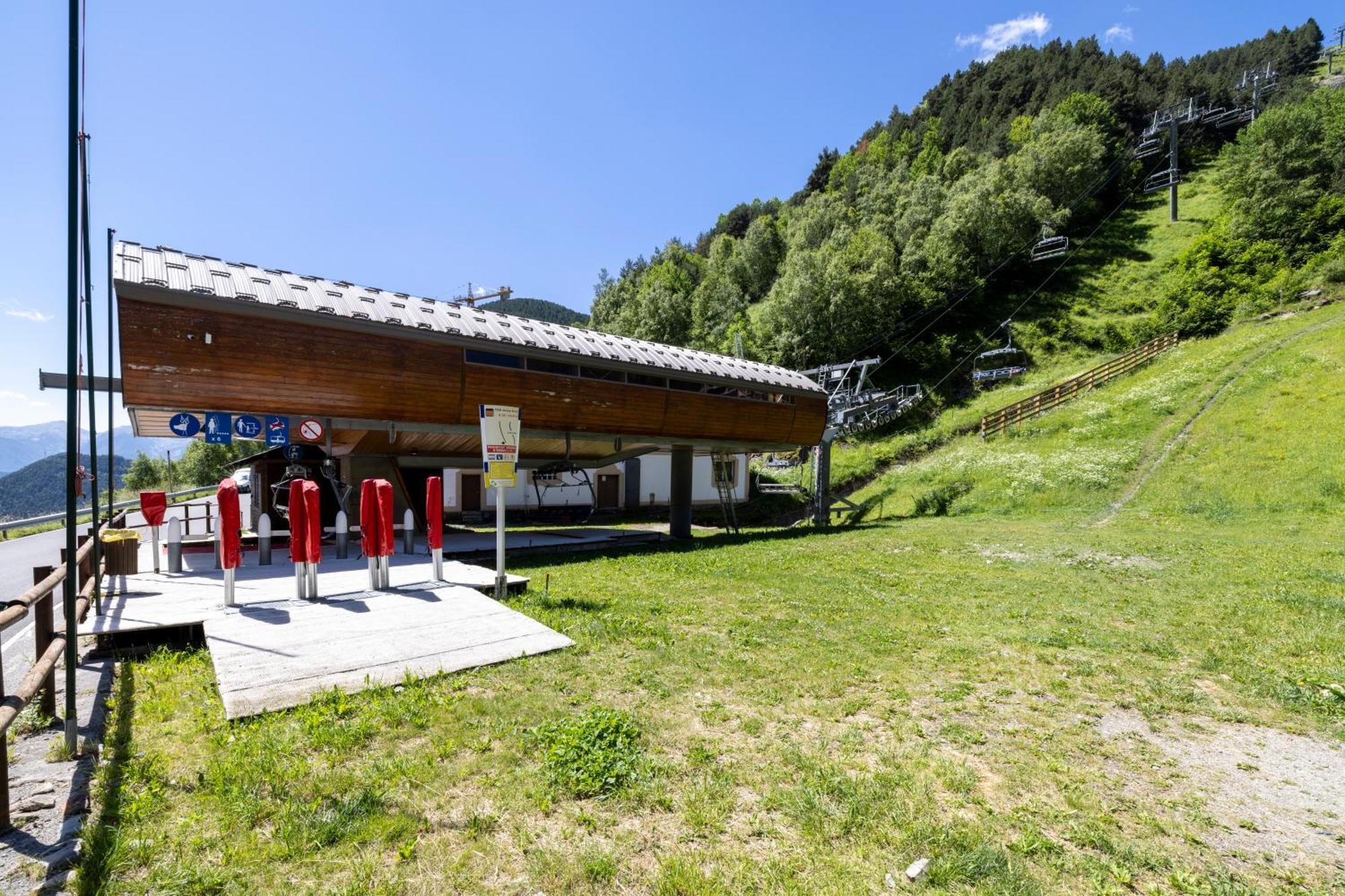 Increibles Vistas Al Valle De Arinsal Ny - A Pie De Pistas - Parking Incluido L By Bonesvacances المظهر الخارجي الصورة