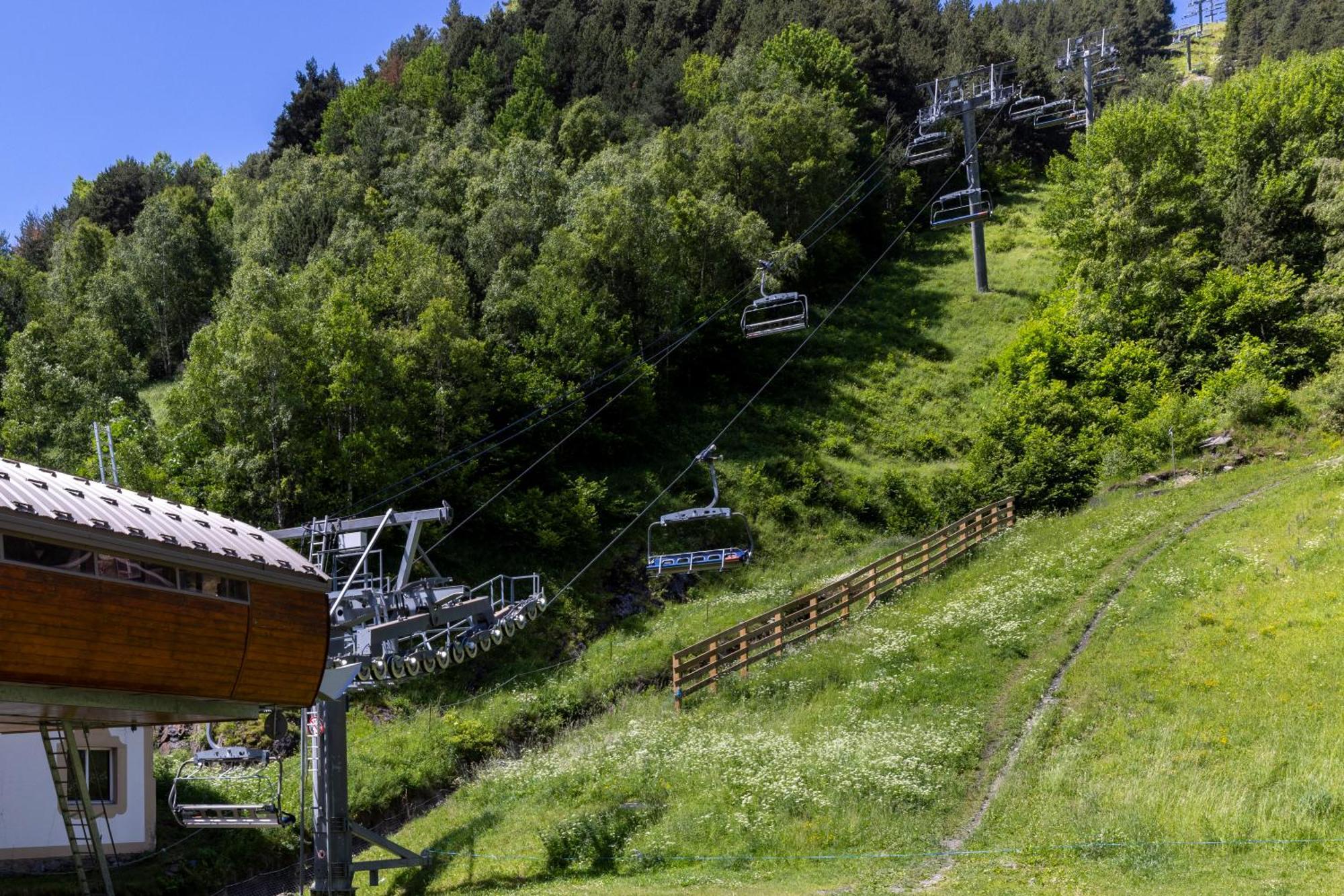 Increibles Vistas Al Valle De Arinsal Ny - A Pie De Pistas - Parking Incluido L By Bonesvacances المظهر الخارجي الصورة